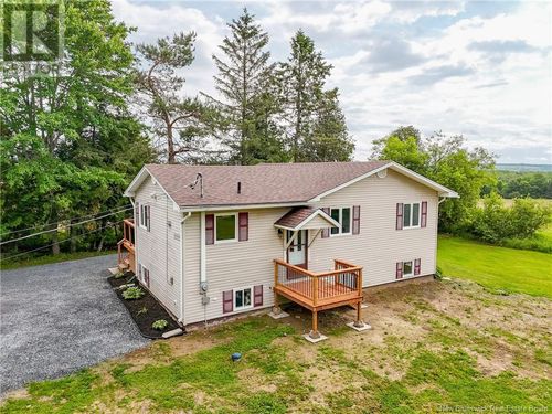 111 Scotch Lake Rd, Scotch Settlement York Co, NB, E6L1K3 | Card Image