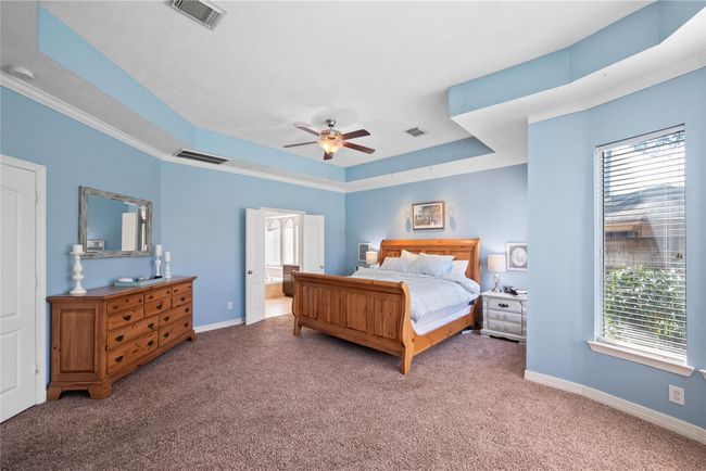 9519 Woodcliff Lake Dr, House other with 5 bedrooms, 5 bathrooms and 4 parking in Spring TX | Image 18