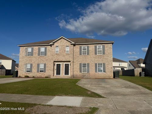 b-4009 Lucerne Ct, Winterville, NC, 28590-5843 | Card Image