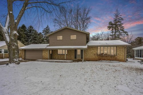 1960 Palisades Drive, FOX CROSSING, WI, 54915 | Card Image