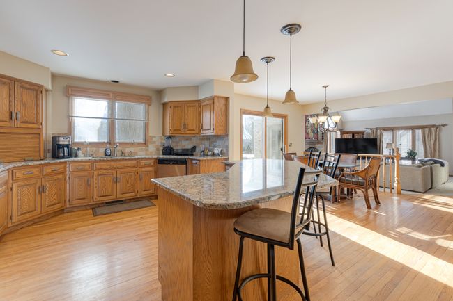 2905 Royal Fox Dr, House other with 4 bedrooms, 3 bathrooms and 3 parking in St. Charles IL | Image 8