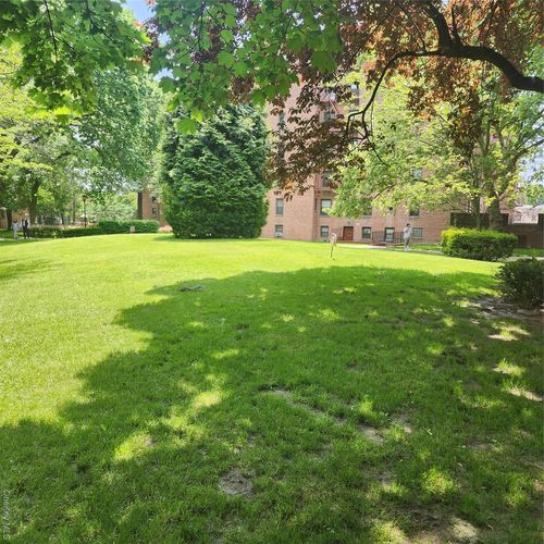 apt-5k-150 72nd Rd, Kew Garden Hl, NY, 11367-2134 | Card Image