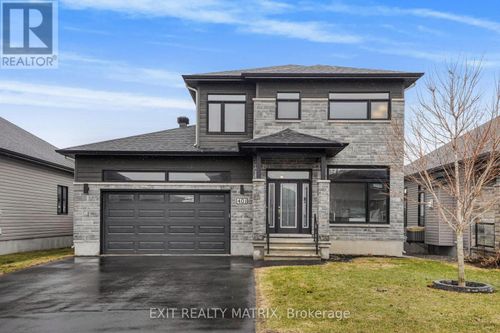 401 Colmar St, Embrun, ON, K0A1W0 | Card Image