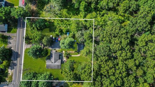 30 Cassville Rd, Jackson, NJ, 08527-4706 | Card Image