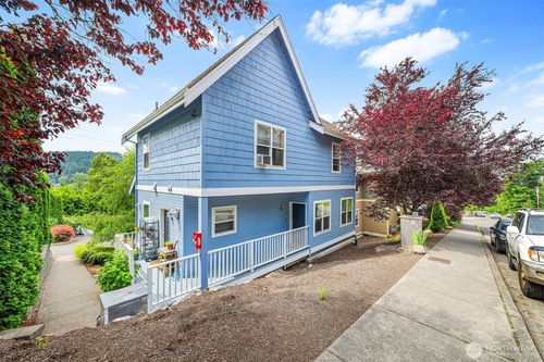 4020 Byron Avenue, Bellingham, WA, 98229 | Card Image
