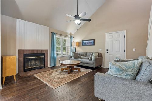 905 Parkway Dr, Stillwater, OK, 74075-2100 | Card Image