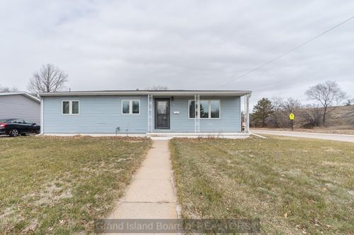  E 19th St, Grand Island, NE, 68801-2469 | Card Image