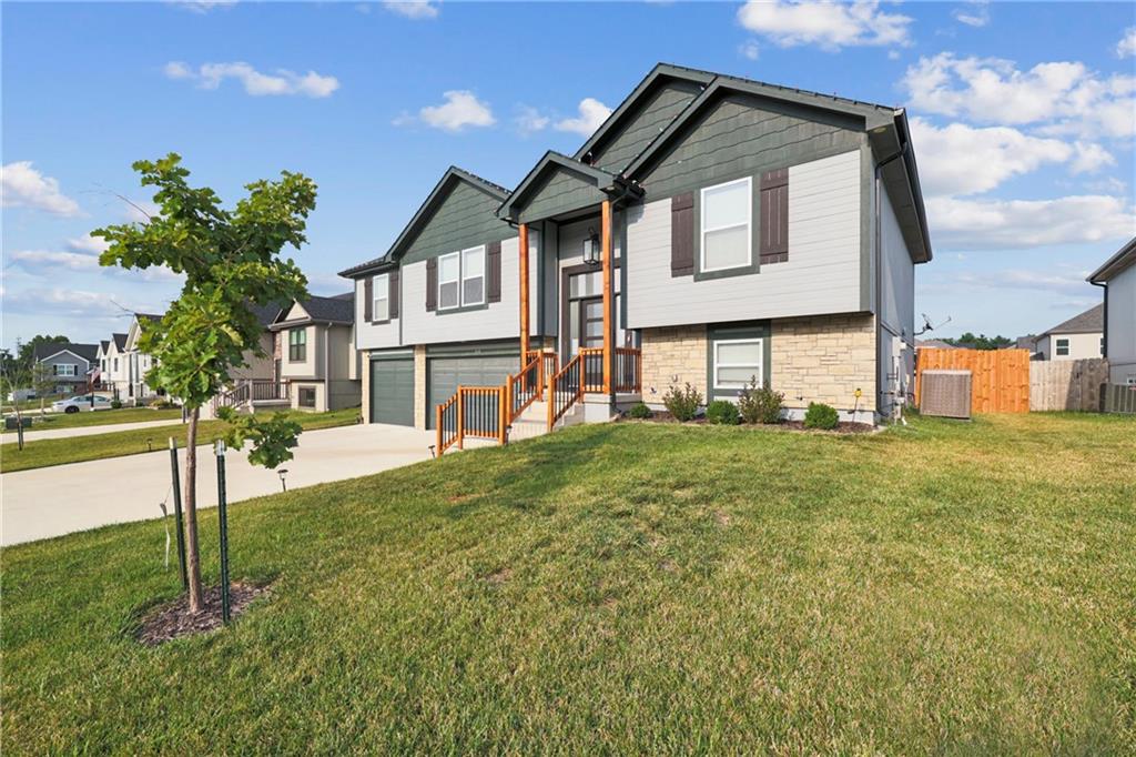 Meadowood Dr, Grain Valley, MO 64029