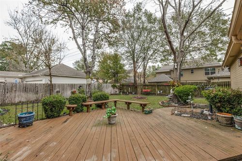 12135 Oakcroft Dr, Houston, TX, 77070-2281 | Card Image