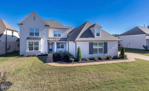 372 Fawn Grove Trl, Hernando, MS, 38632-1409 | Card Image