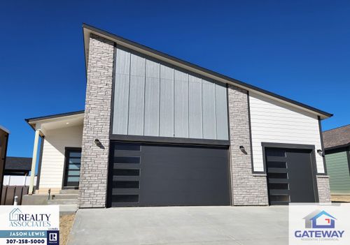 2784 Berkshire Way, Casper, WY, 82609-3896 | Card Image