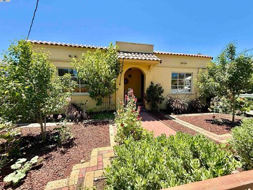 725 Joaquin Ave, San Leandro, CA, 94577 | Card Image