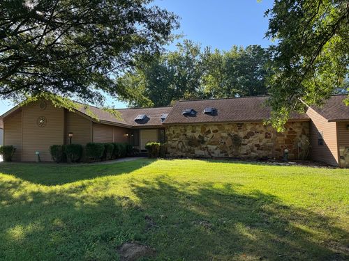 1109 Mockingbird Ln, Carterville, IL, 62918-1680 | Card Image