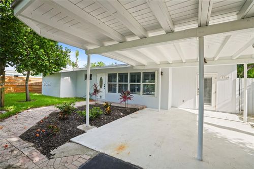 1724 Sw 5th St, Fort Lauderdale, FL, 33312-7510 | Card Image