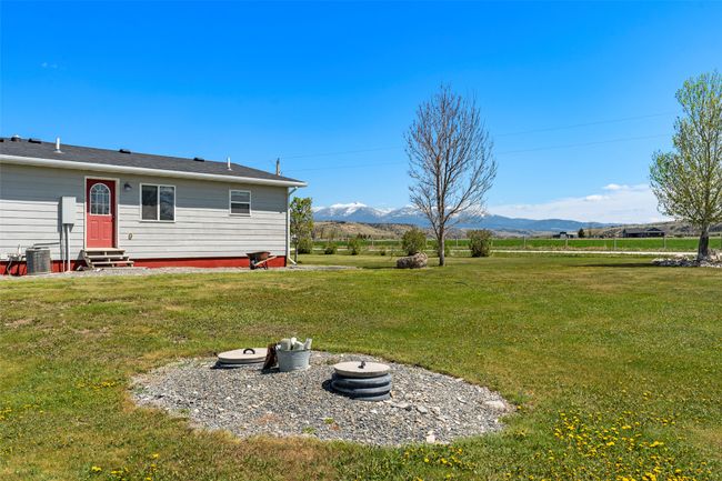 405 Lower Deep Creek Rd, House other with 5 bedrooms, 3 bathrooms and null parking in Townsend MT | Image 15