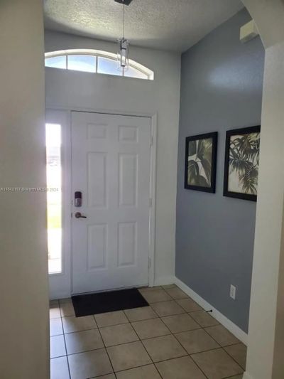 237 Magical Way, House other with 4 bedrooms, 3 bathrooms and null parking in Kissimmee FL | Image 2