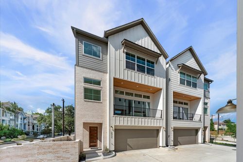 2916 Michaux St, Houston, TX, 77009-7141 | Card Image