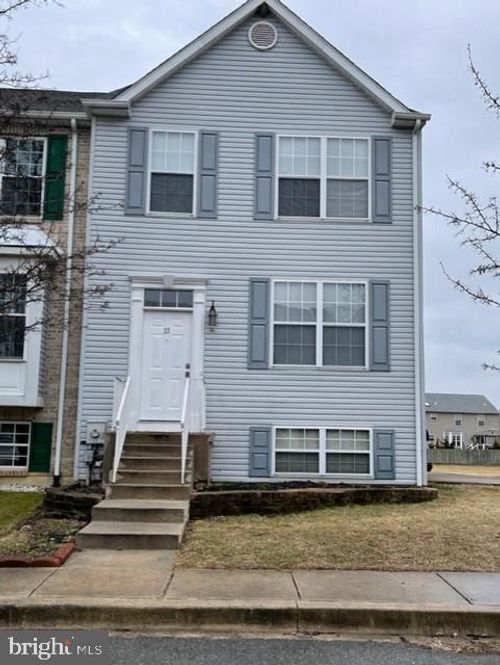 33 Versailles Ct, NEWARK, DE, 19702-5503 | Card Image