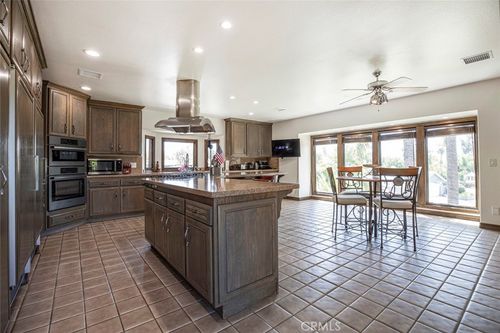 3225 Yardley Pl, Simi Valley, CA, 93063-1046 | Card Image