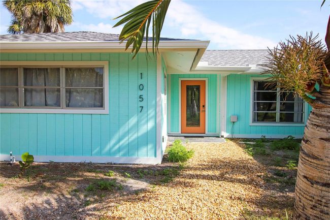 1057 Blue Heron Dr, House other with 2 bedrooms, 3 bathrooms and null parking in Sanibel FL | Image 32