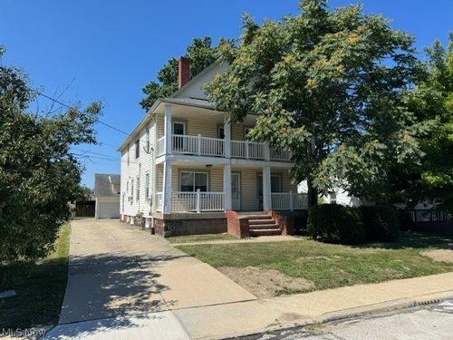 1370 Bellview St, Wickliffe, OH, 44092-1925 | Card Image