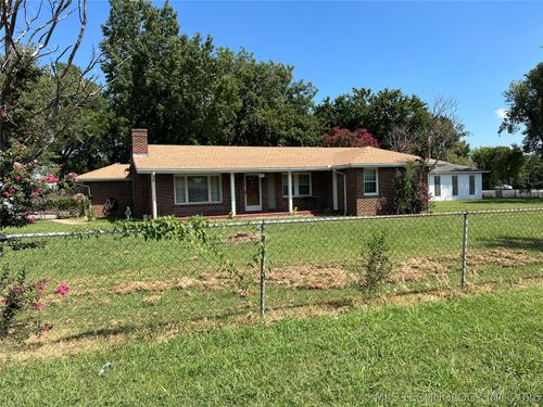 551 S Memorial Dr, Tulsa, OK, 74112-2205 | Card Image