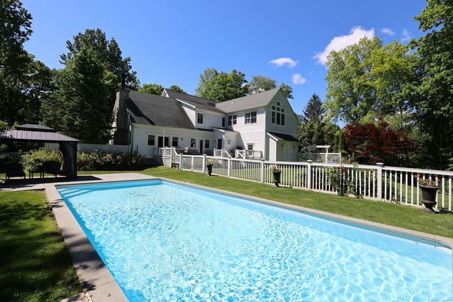 171 Cross Hwy, House other with 4 bedrooms, 4 bathrooms and null parking in Redding CT | Image 4
