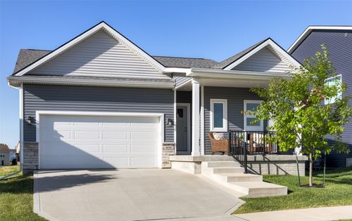 1656 Howard Dr, Norwalk, IA, 50211-1613 | Card Image