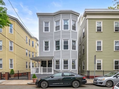 3 Palermo St, Cambridge, MA, 02141-1323 | Card Image