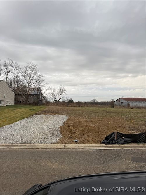 2010 Augusta Pkwy, Henryville, IN, 47126-4503 | Card Image