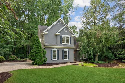 3525 Chartwell Blvd, Suwanee, GA, 30024-1189 | Card Image