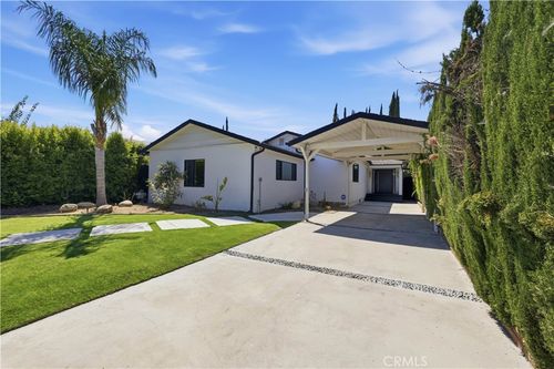 5527 Beckford Ave, Tarzana, CA, 91356 | Card Image