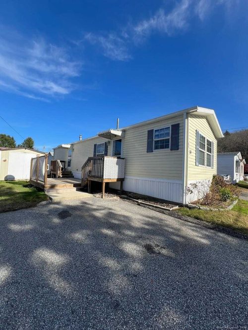 20 Barlow Dr, Storrs Mansfield, CT, 06268-1137 | Card Image