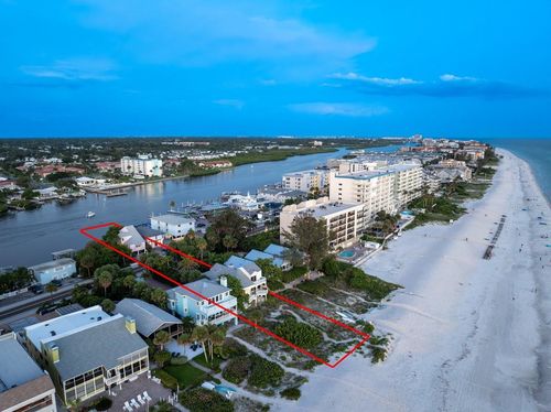 20052 Gulf Blvd, INDIAN SHORES, FL, 33785-2407 | Card Image