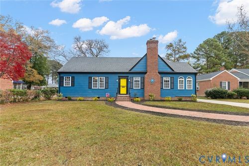 426 Laurel St, Emporia, VA, 23847-2513 | Card Image