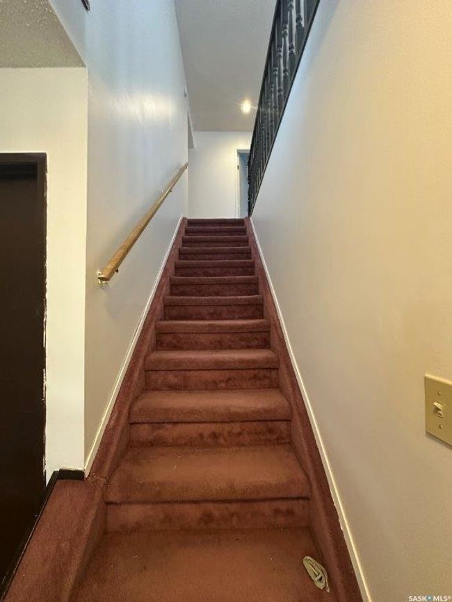 502 Busteed St, House other with 6 bedrooms, 4 bathrooms and 6 parking in Kerrobert SK | Image 19