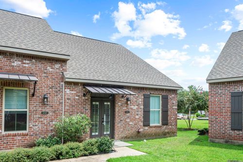 5785 Sweet Olive Ln, Saint Francisville, LA, 70775-9517 | Card Image