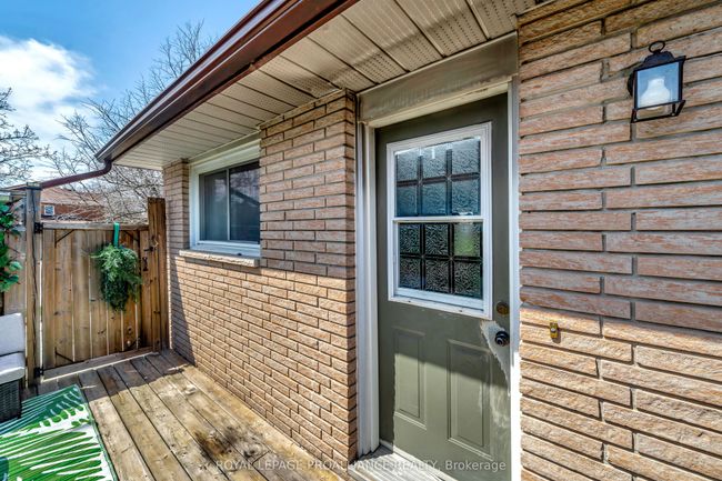 30 Miron Rd, House other with 3 bedrooms, 2 bathrooms and 4 parking in Trenton ON | Image 33