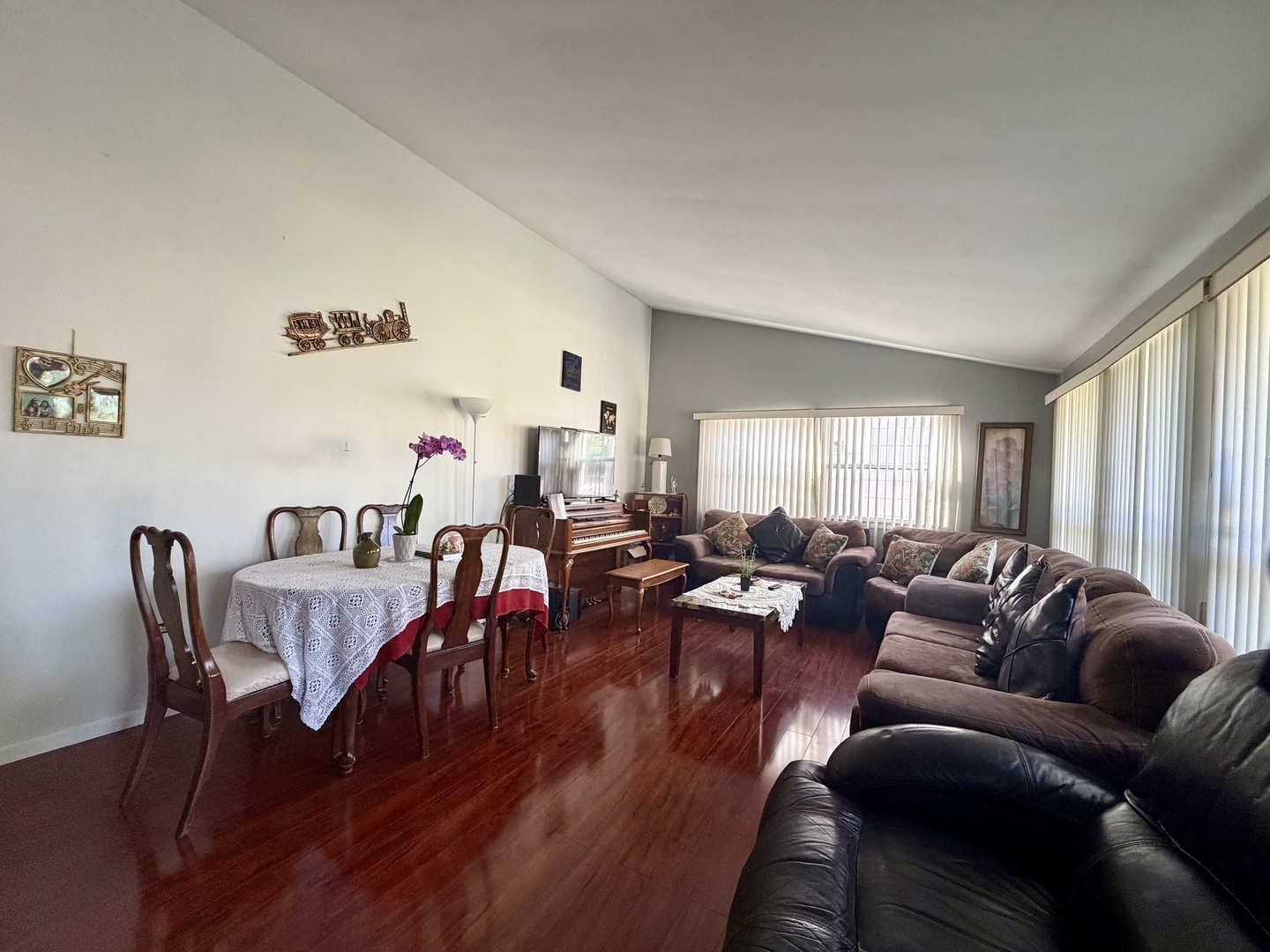 Residential in Zion 4