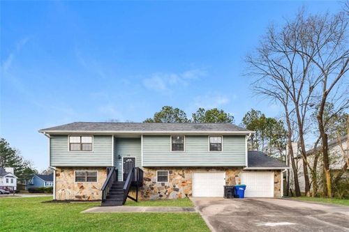 300 Renee Dawn Ct, Riverdale, GA, 30296-1653 | Card Image
