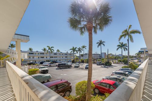 207-101 Doolen Ct, North Palm Beach, FL, 33408-5708 | Card Image