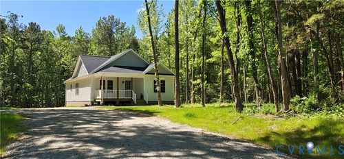 320 Vogel Rd, Cumberland, VA, 23040-2712 | Card Image
