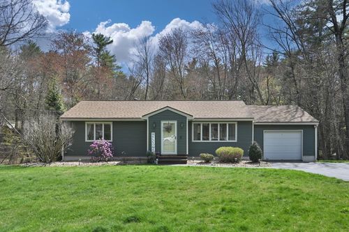 30 Morrison Rd, Windham, NH, 03087-1217 | Card Image