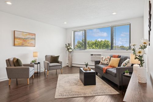 apt-401-2500 Blaisdell Ave, Minneapolis, MN, 55404-4227 | Card Image