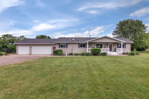 13903 132nd St, Chippewa Falls, WI, 54729-6297 | Card Image