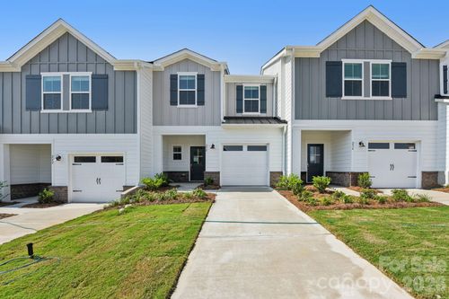 429 Markridge Loop, Fort Mill, SC, 29708-9533 | Card Image