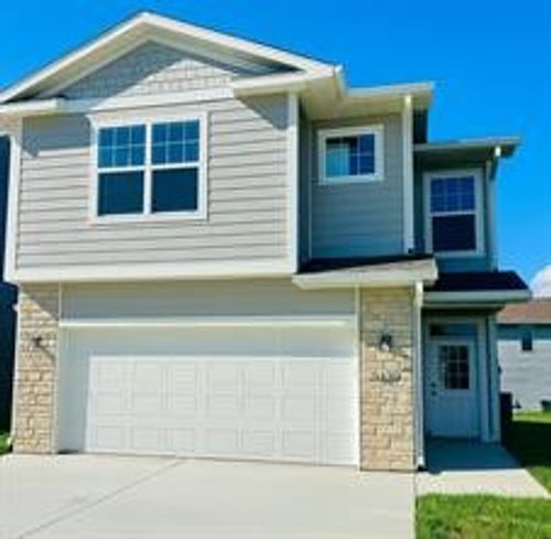 5430 153rd St, Urbandale, IA, 50323-1214 | Card Image