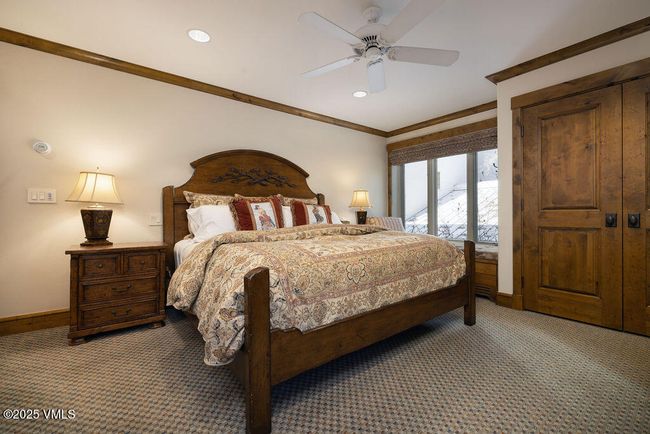 4E - 452 E Lionshead Cir, Condo with 3 bedrooms, 3 bathrooms and 1 parking in Vail CO | Image 6