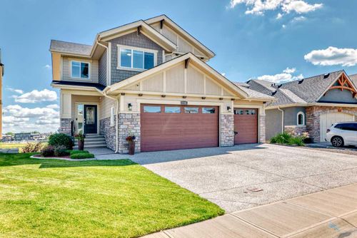 239 Stonemere Green, Chestermere, AB, T1X0S1 | Card Image