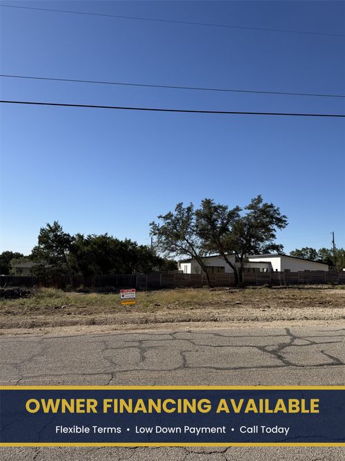 4208 Rockwood Dr, Lago Vista, TX, 78645-6432 | Card Image